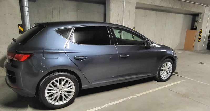Seat Leon cena 63900 przebieg: 49000, rok produkcji 2020 z Łódź małe 211